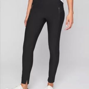 Athleta Stellar Tight
